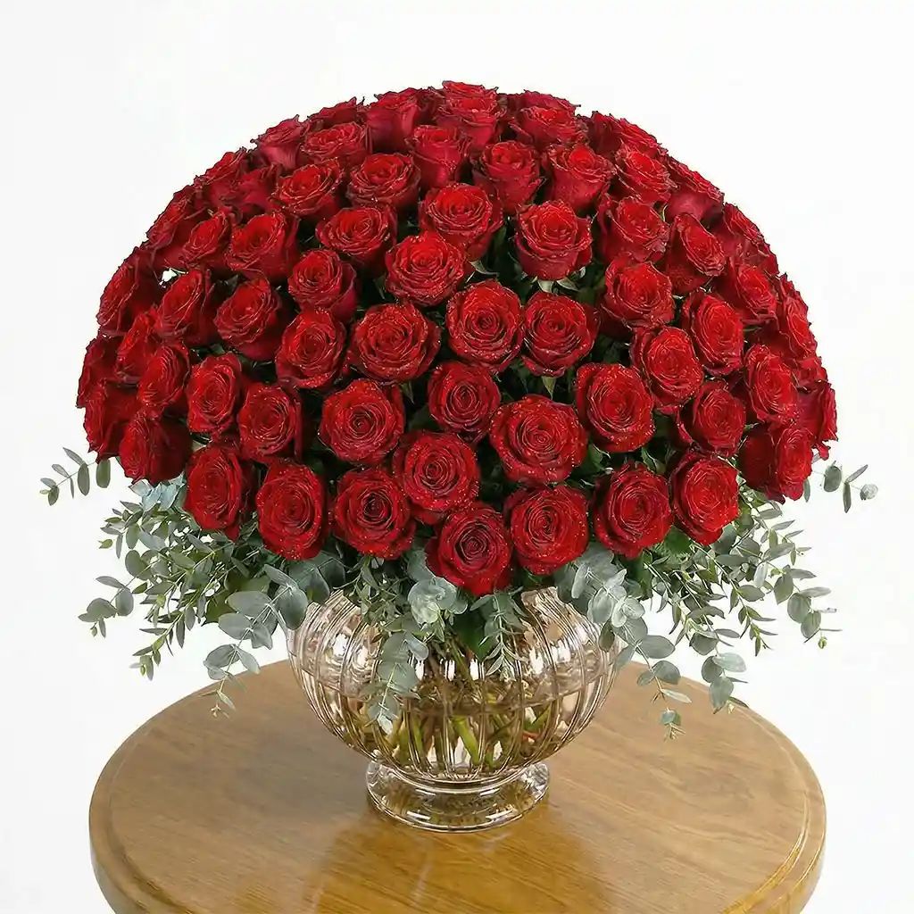 100 Red Roses