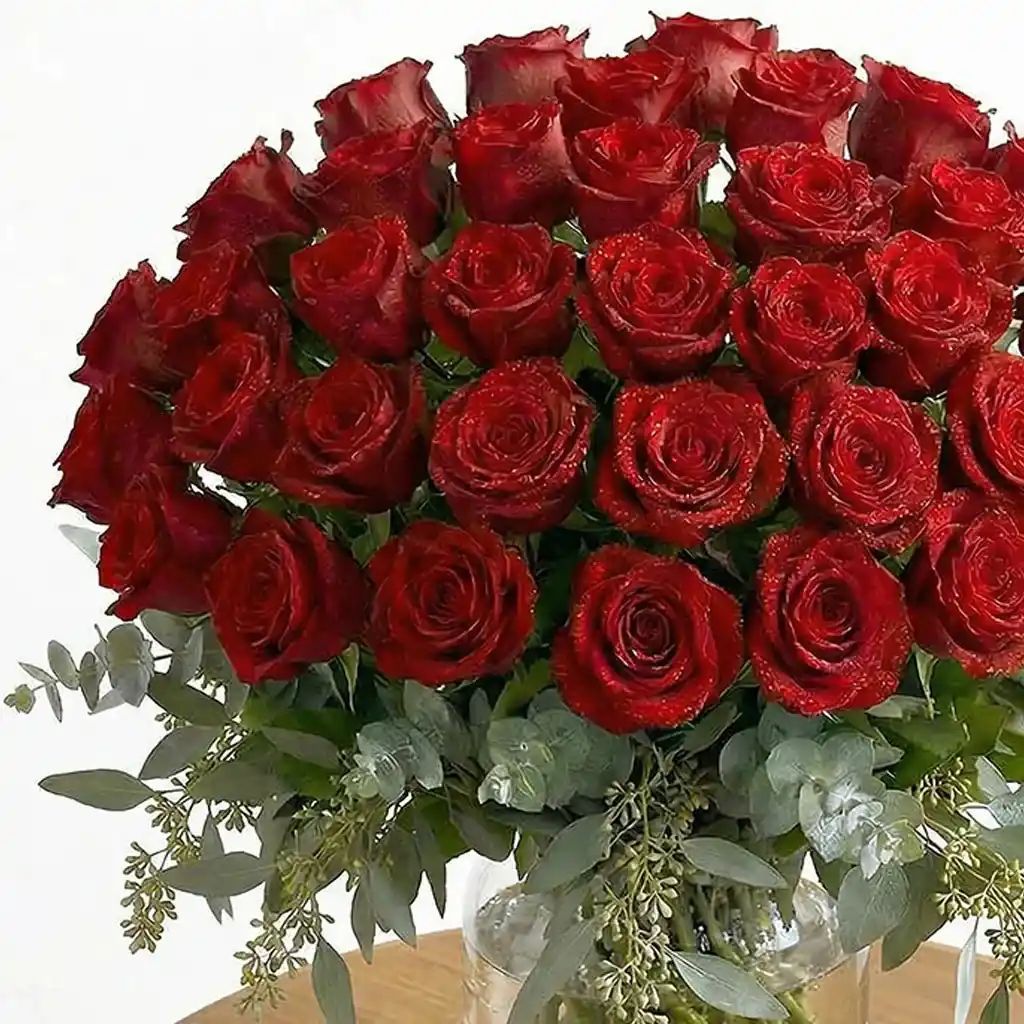 50 Red Roses