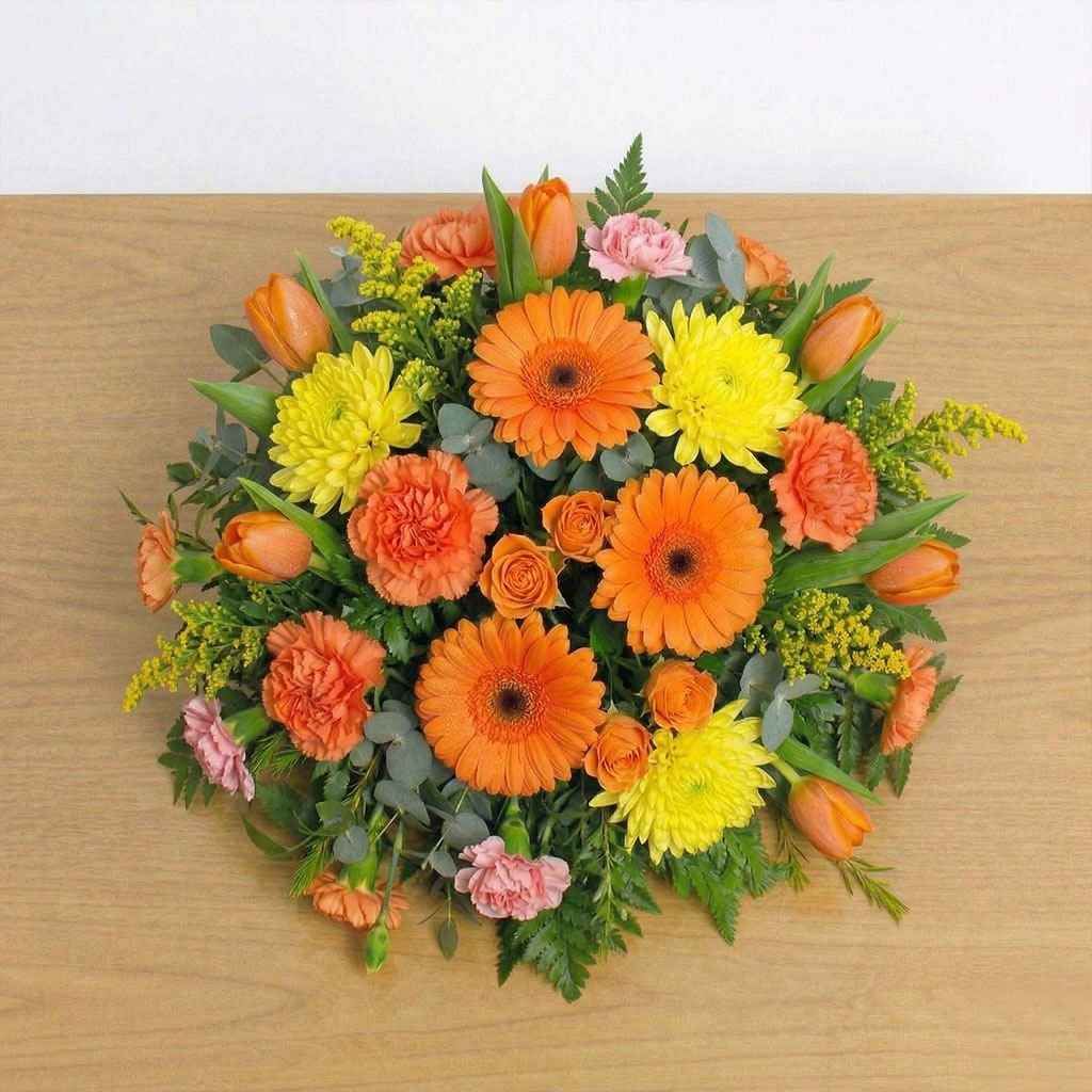 Golden Tribute Posy